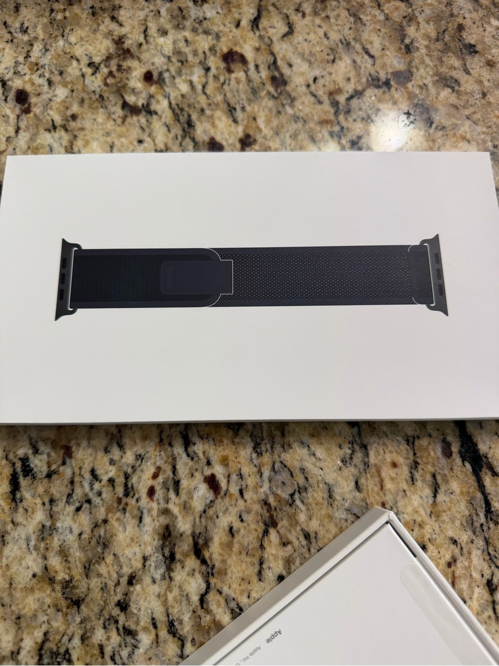 Apple Watch ultra 2 black titanium - Picture 6 of 14